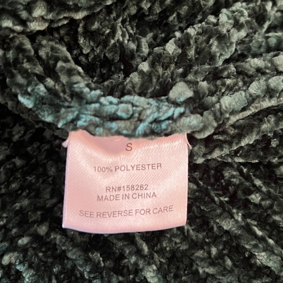 Altar’d State Green Black Chenille Curved Hem Crewneck Long Sleeve Sweater Small - Picture 5 of 5